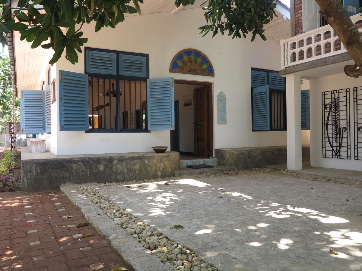 Esperanza Beach Villa And Spa Morakatiyara Exteriör bild
