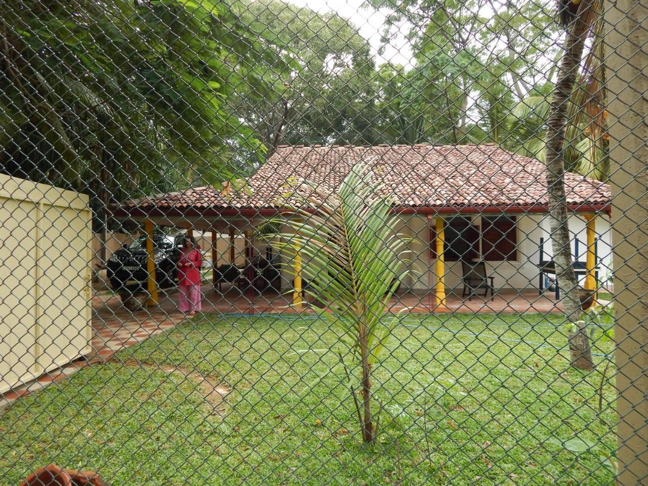 Esperanza Beach Villa And Spa Morakatiyara Exteriör bild