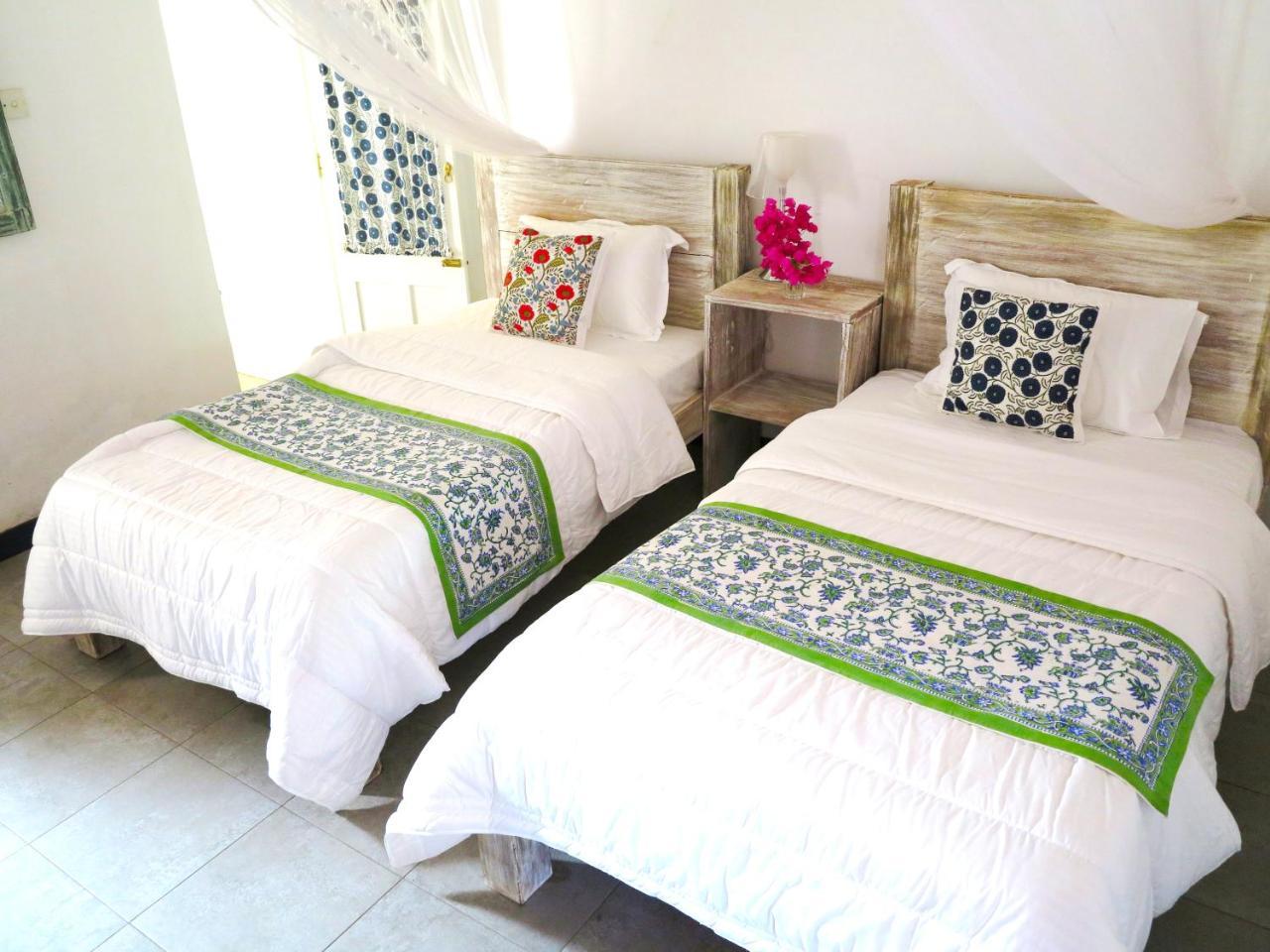 Esperanza Beach Villa And Spa Morakatiyara Exteriör bild
