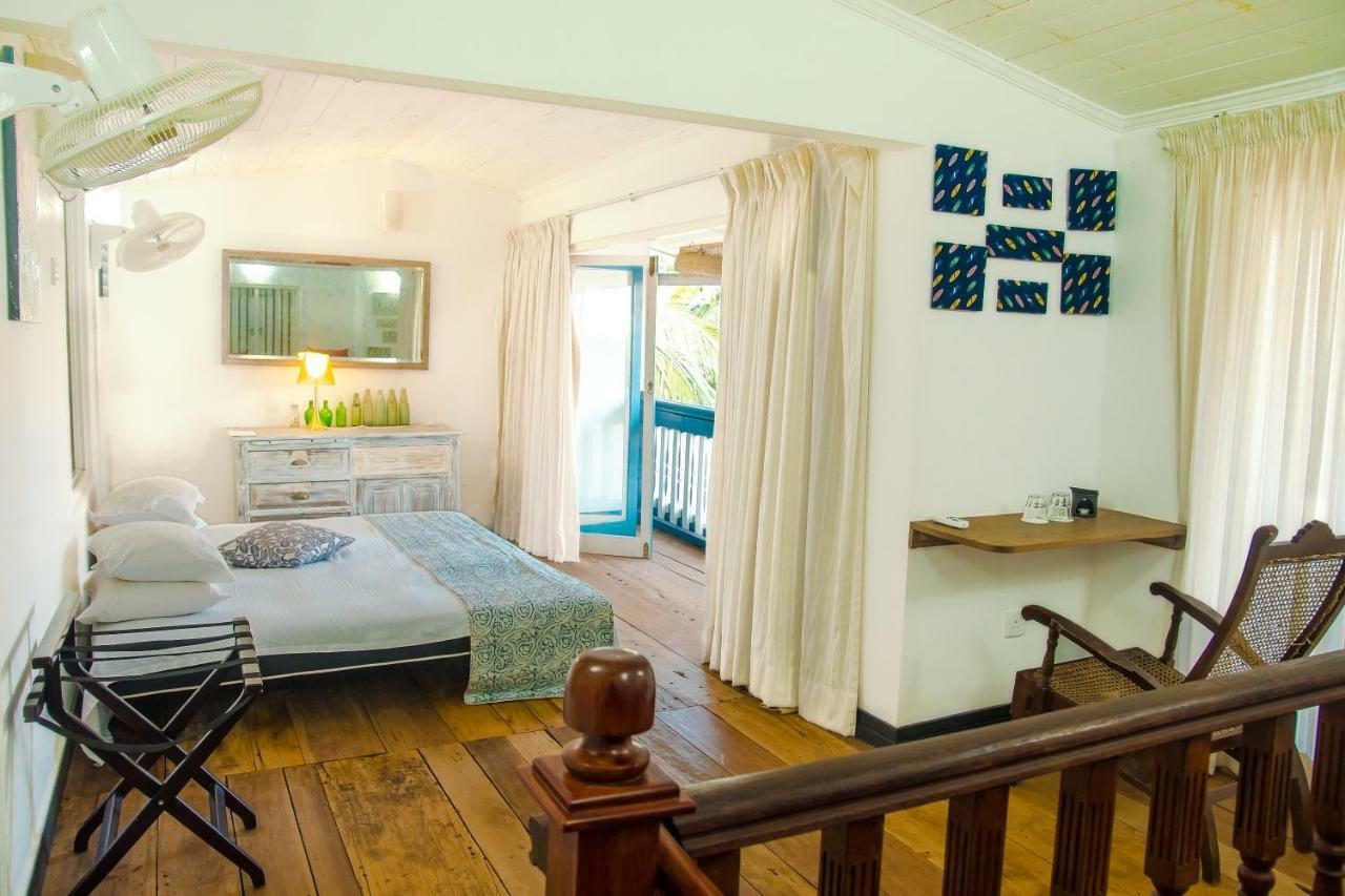 Esperanza Beach Villa And Spa Morakatiyara Exteriör bild